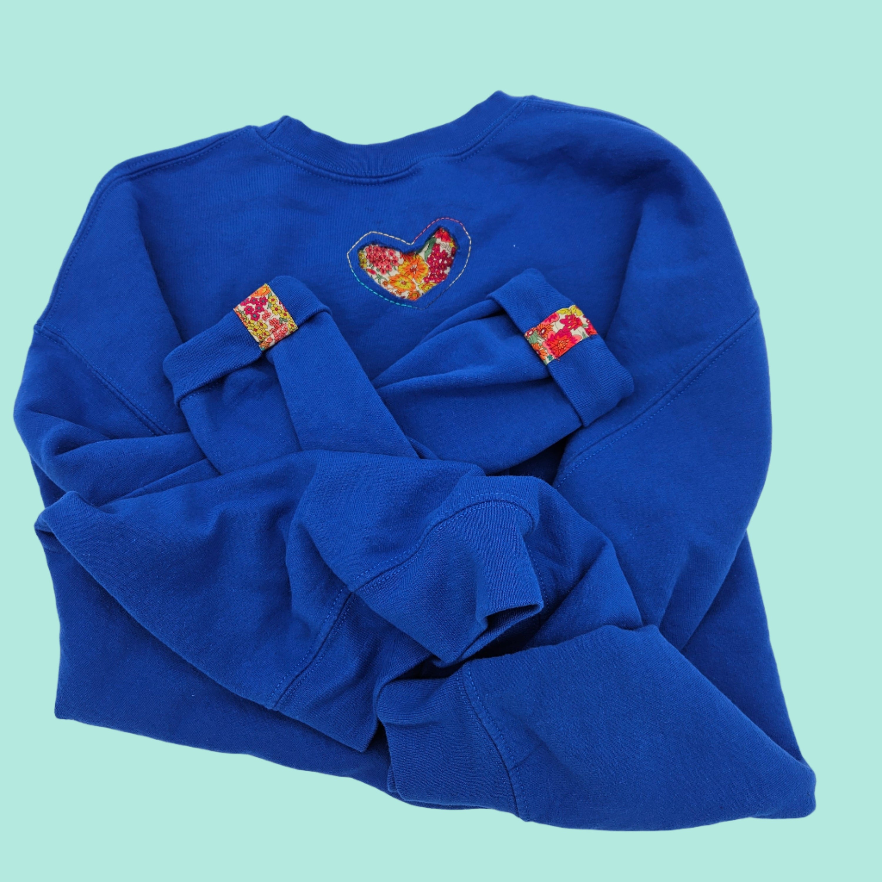 Sweatshirt - Size Medium